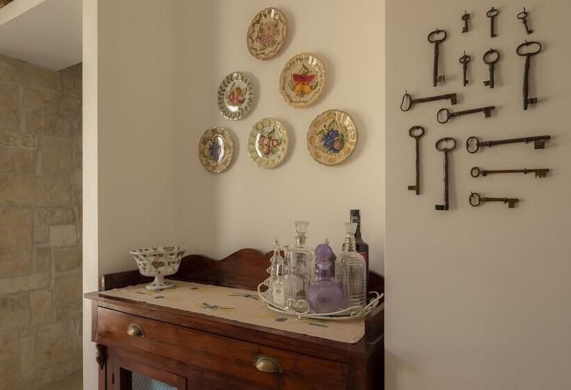 ベッドアンドブレックファースト Ulivo Centenario