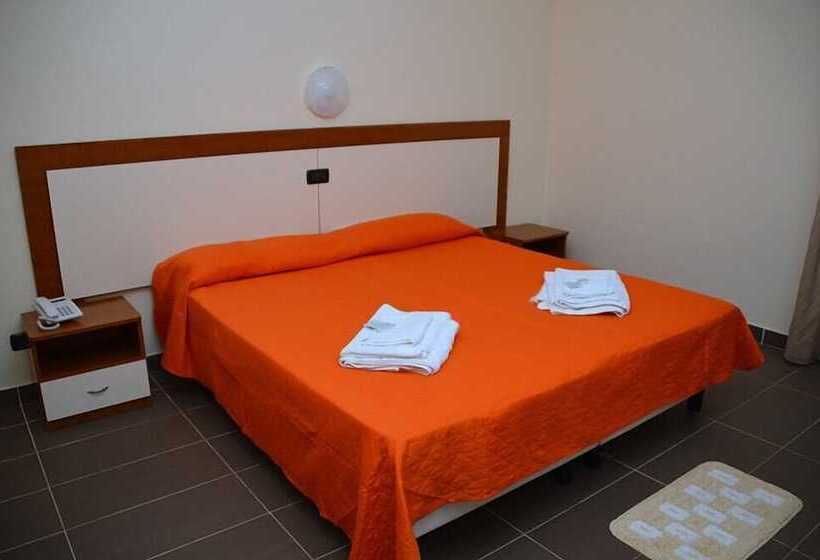 فندق فئة نجمة واحدة Belvedere