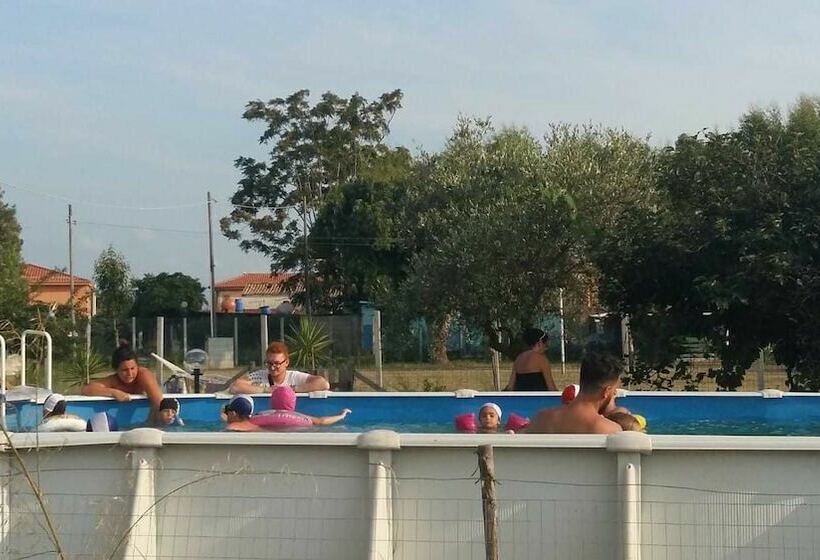 בית מלון כפרי Camping Ulisse