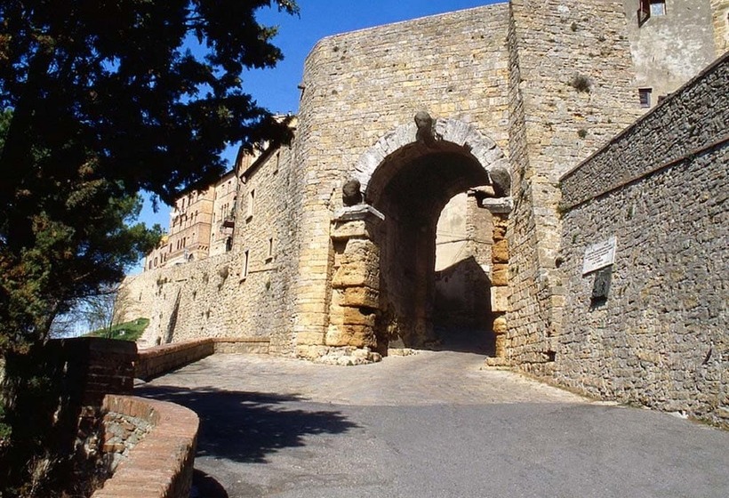 בית מלון כפרי Agriturismo Panieracci