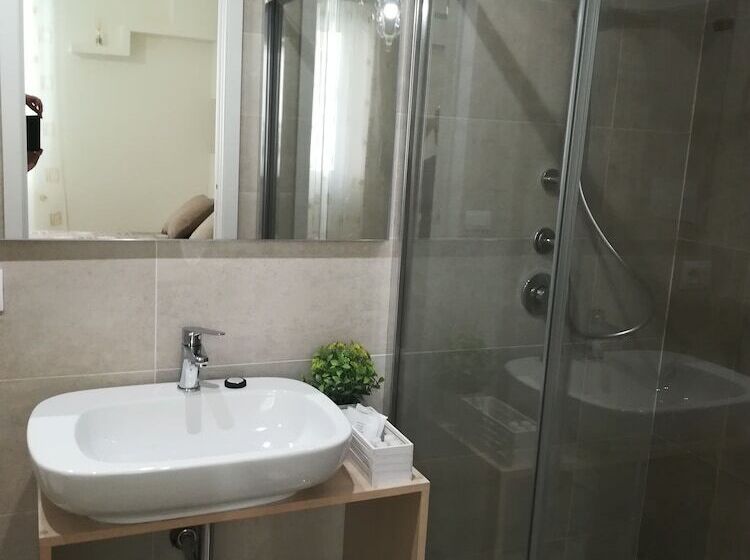 پانسیون Guest House B&b Via Marina