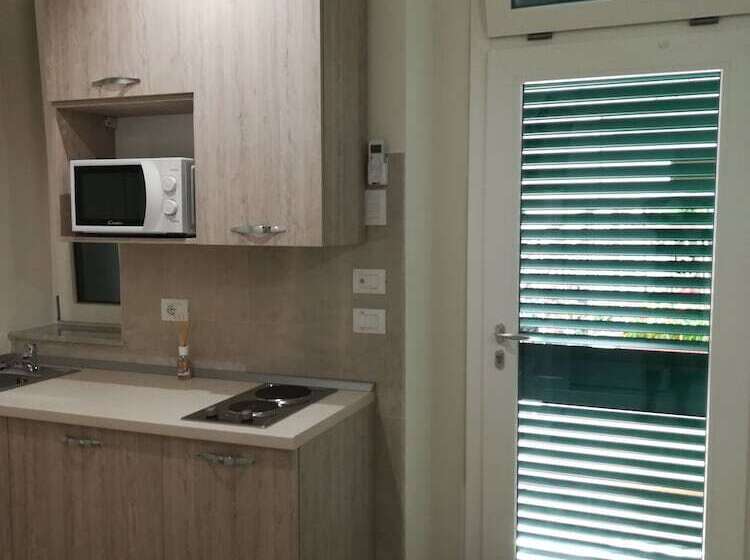 پانسیون Guest House B&b Via Marina