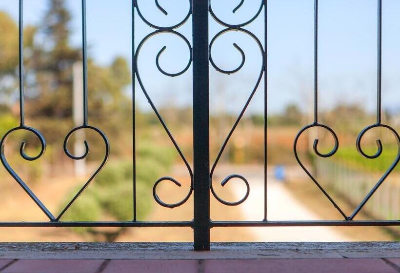 פנסיון La Tana Del Gatto