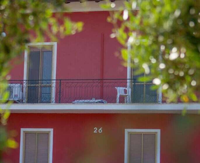 פנסיון La Tana Del Gatto