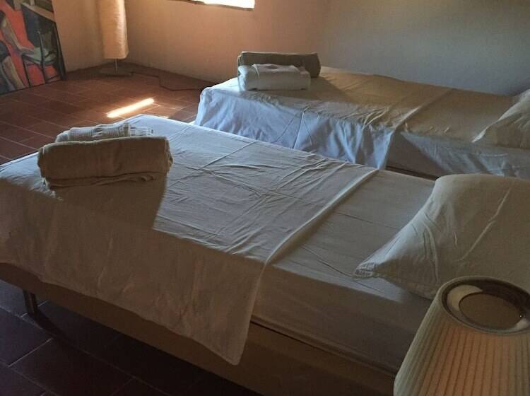 פנסיון The Sanctuary By Caimeli