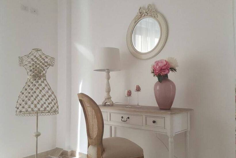 مبيت وإفطار Il Piccolo Attico