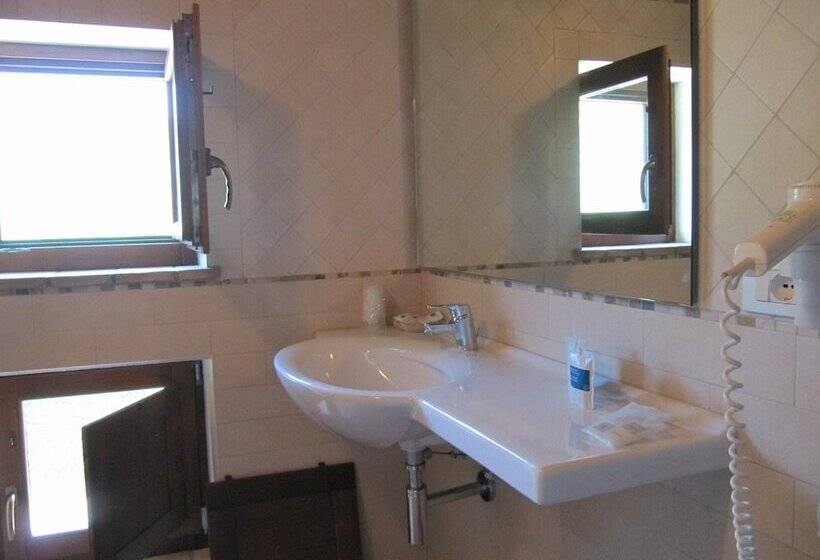 مبيت وإفطار Casa Rastia