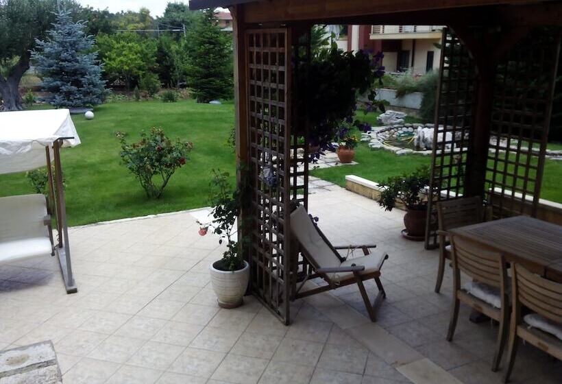 تختخواب و صبحانه I Gelsomini