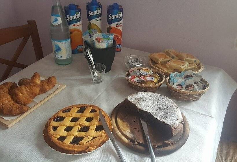 مبيت وإفطار La Castagna Matta