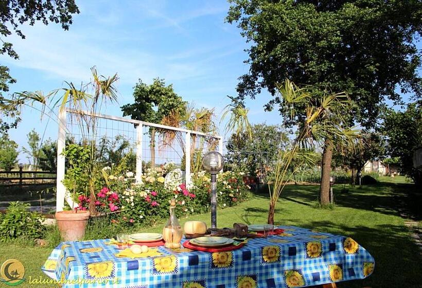 住宿加早餐  La Luna Nel Parco