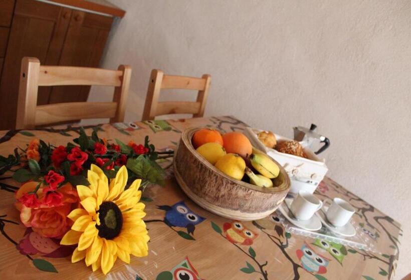 住宿加早餐  La Luna Nel Parco