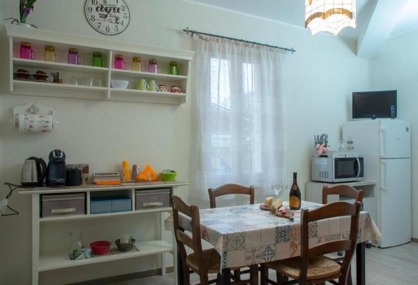 住宿加早餐  La Luna Nel Parco