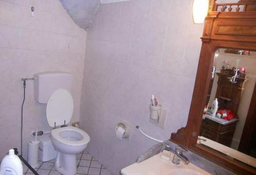 مبيت وإفطار La Spina