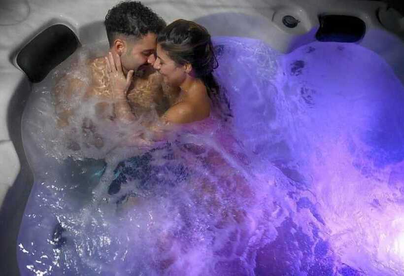 مبيت وإفطار La Terrazza Di Harmakhis