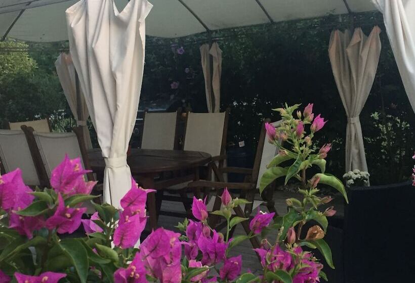 住宿加早餐  R&b Il Melograno