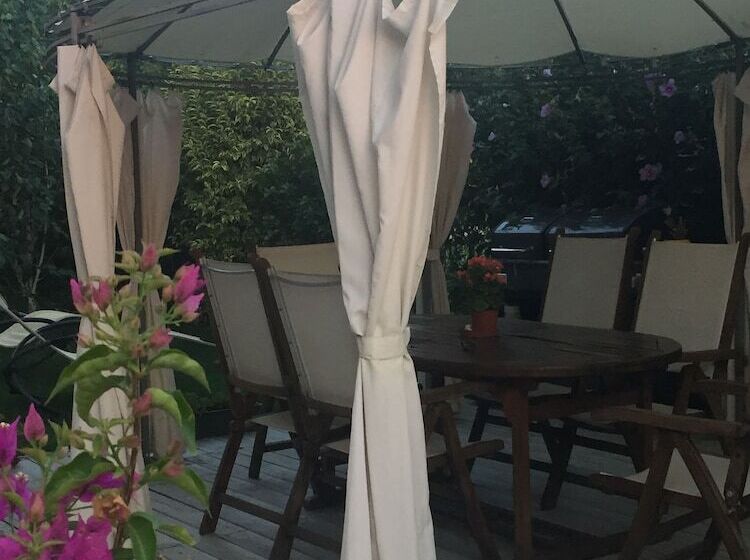 住宿加早餐  R&b Il Melograno