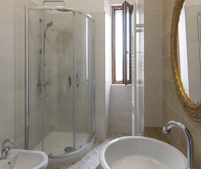 مبيت وإفطار Villa Alemi