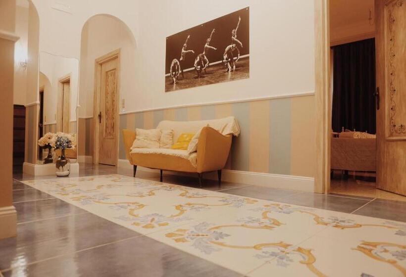 مبيت وإفطار Villa Alemi