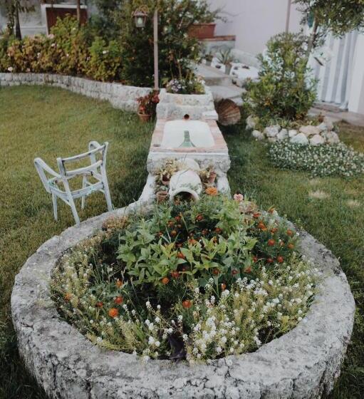 مبيت وإفطار Villa Alemi