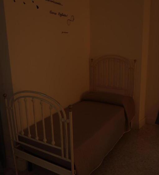 مبيت وإفطار Villa Alemi