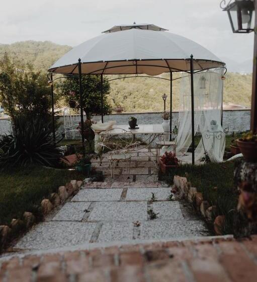 مبيت وإفطار Villa Alemi