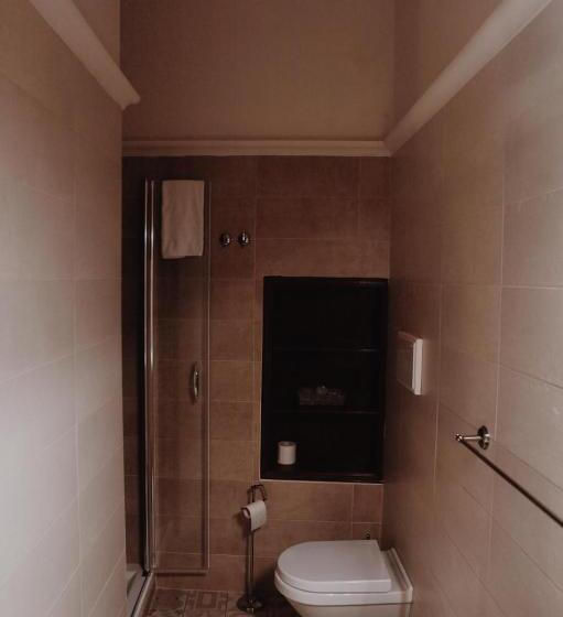 مبيت وإفطار Villa Alemi