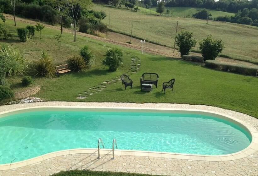 مبيت وإفطار Villa Casula