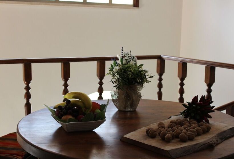 ベッドアンドブレックファースト Villa Lina Bed&breakfast