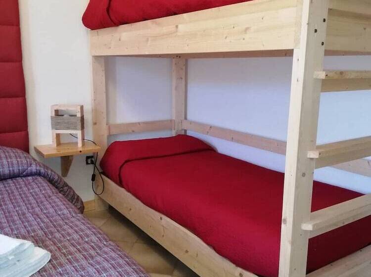 ベッドアンドブレックファースト Villa Lina Bed&breakfast