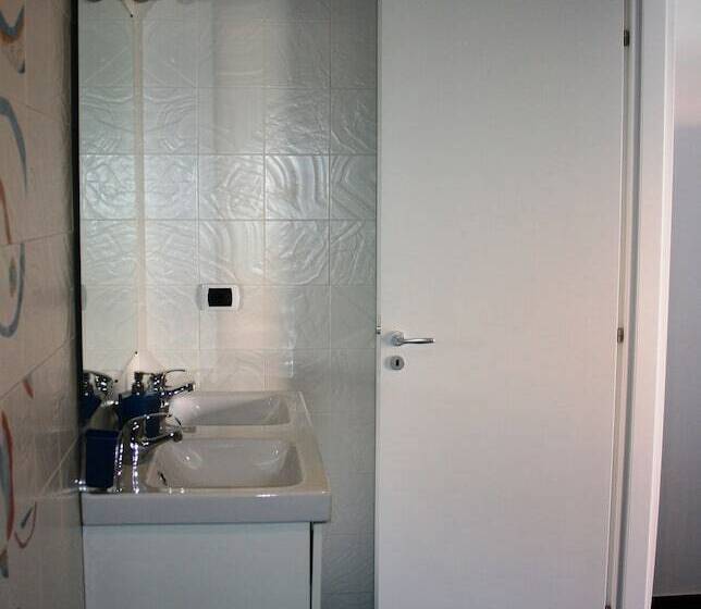 住宿加早餐  Vistamare Maison