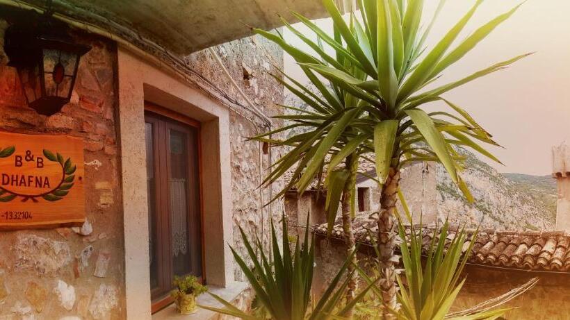 Bed & Breakfast Dhafna Civita