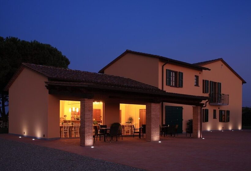 田舎風ホテル Agriturismo La Regina