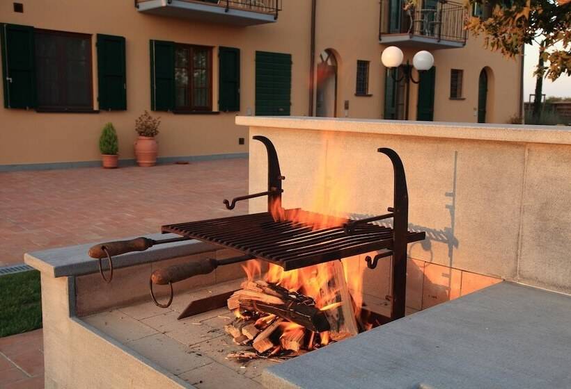 田舎風ホテル Agriturismo La Regina