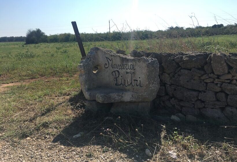 בית מלון כפרי Agriturismo Masseria Piutri