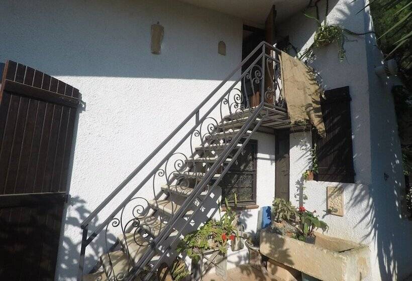 בית מלון כפרי Agriturismo Masseria Piutri