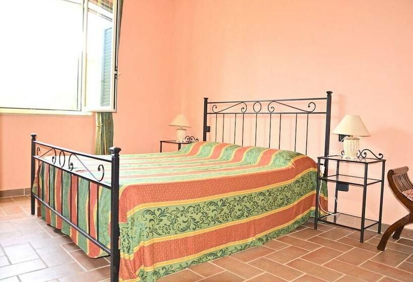 هتل روستایی Agriturismo Podere La Fonte