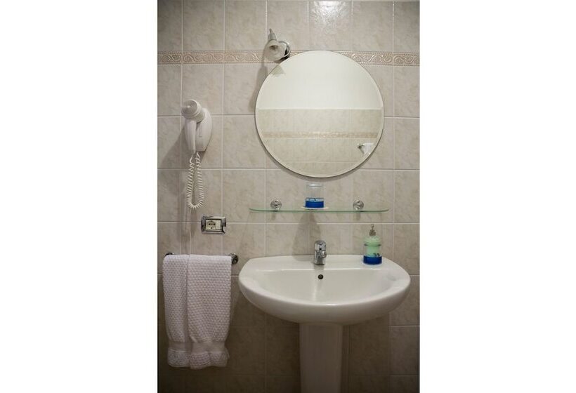 בית מלון כפרי Agriturismo Fano S Farm