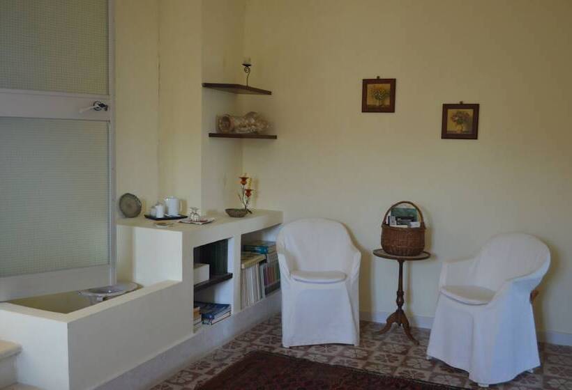 膳宿费 Bouganville Guest House