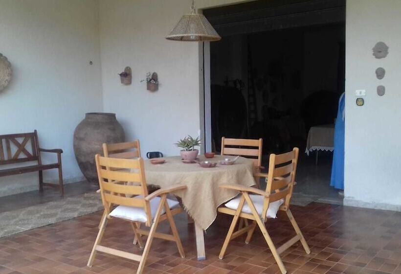 膳宿费 Bouganville Guest House