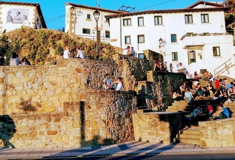 پانسیون Casa Carlini