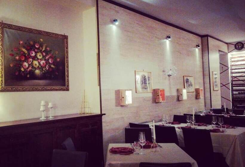 بنسيون Del Cavaliere