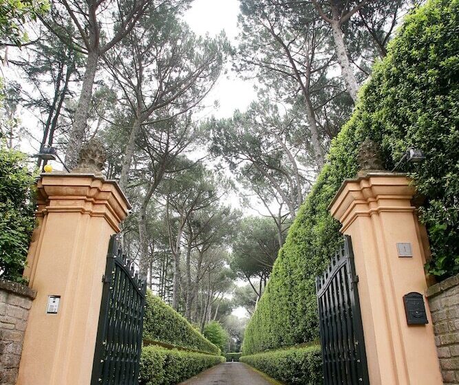 펜션 Villa Luxury Sacrofano Rm