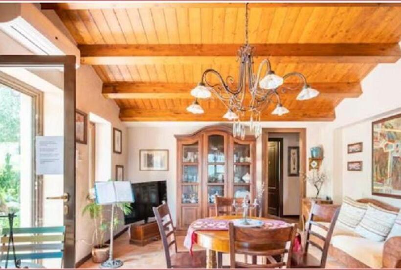 ペンション Villarose