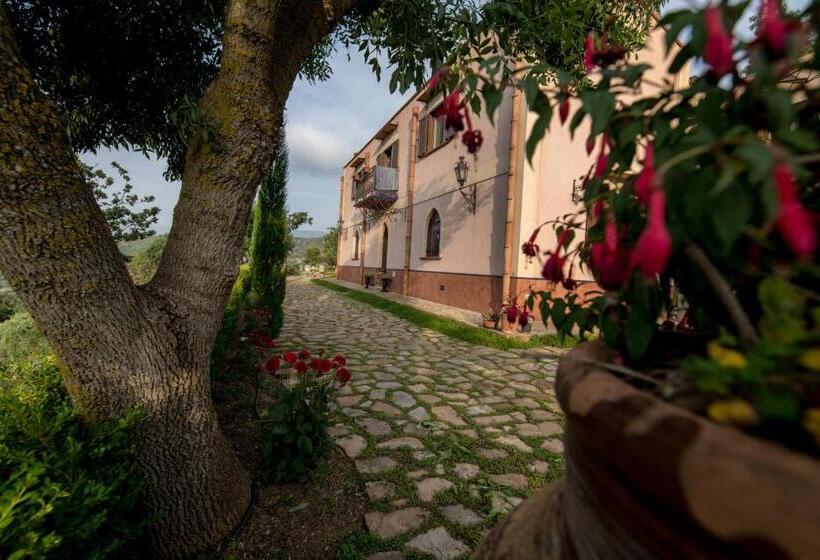 ペンション Villarose