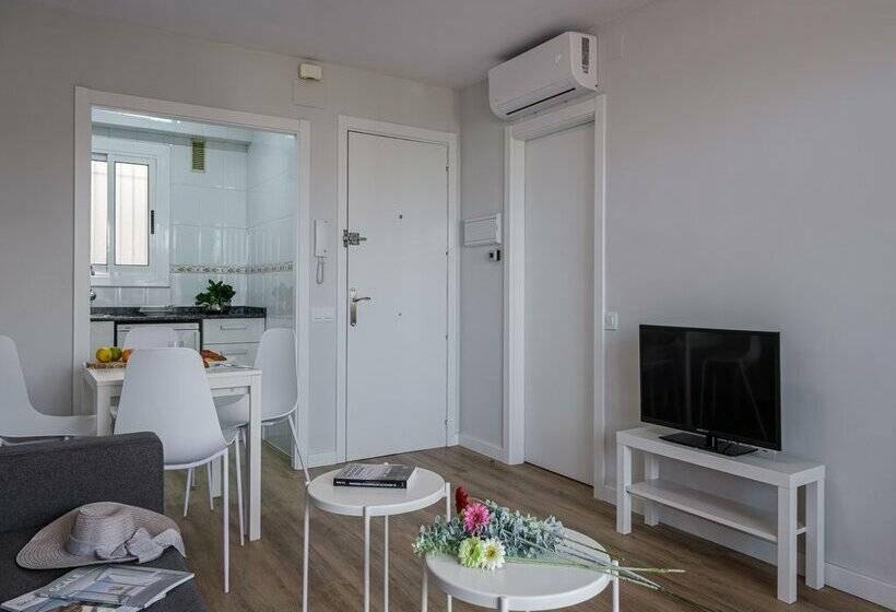 Aparthotel California