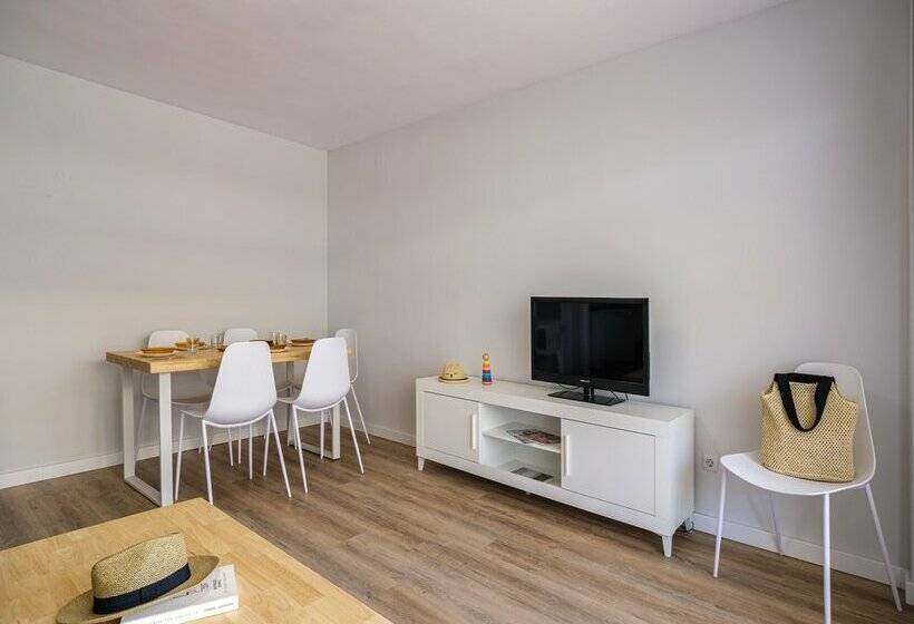 Aparthotel California