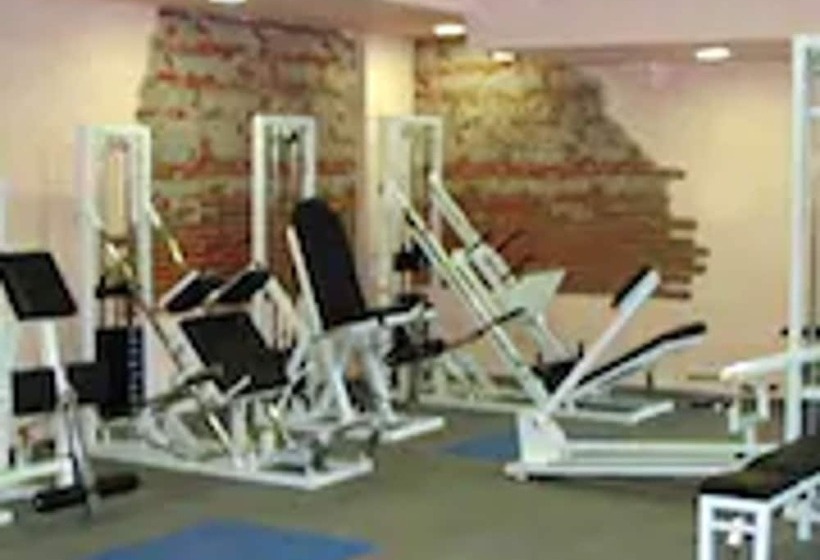 Aparthotel California