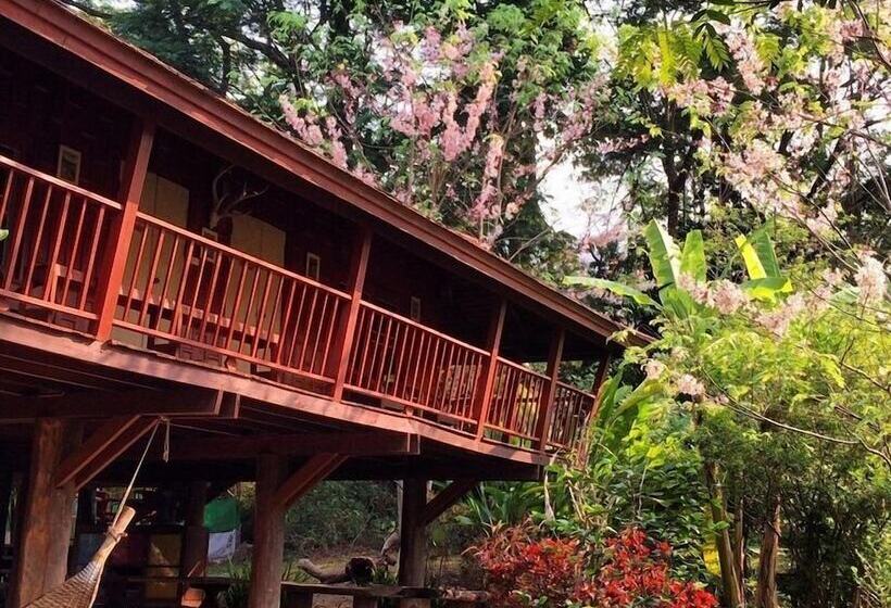 Bulun Buri Resort