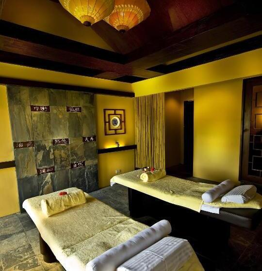 Henann Regency Resort And Spa