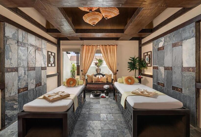 Henann Regency Resort And Spa